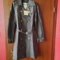 Нова цена 300  Оригинален шлифер на Michael Kors