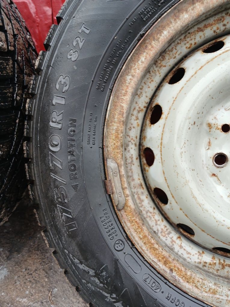 ШИНЫ Nokian Nordman 7 175/70 R13 82T с шипами