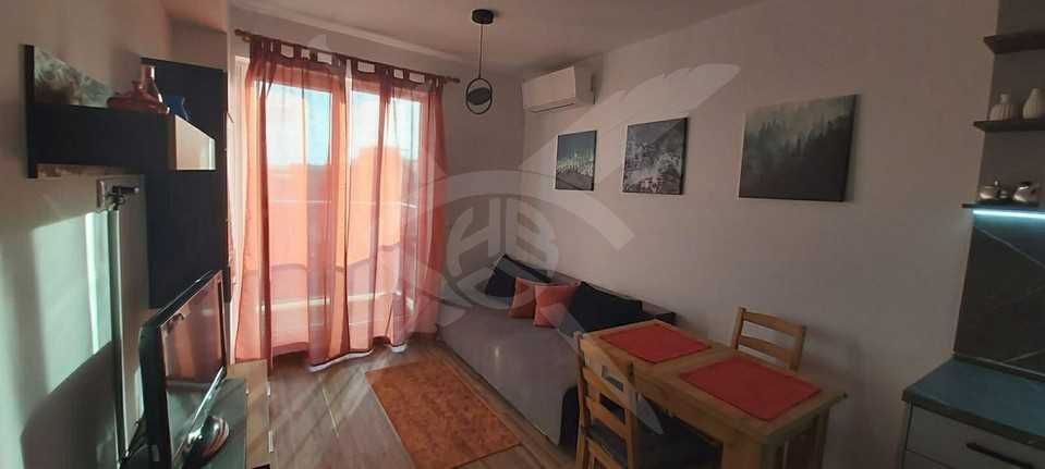 Дава се под наем Двустаен апартамент в Варна, Гранд Мол Варна - 45 кв.м за 423.81 € - Снимка #2