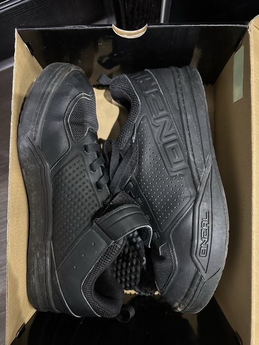 Вело Обувки Oneal за клипс/флат 42 номер !