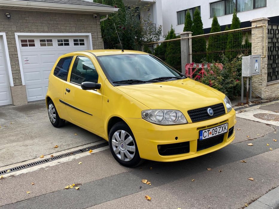 Okazie Fiat punto Facelift Economic An 2006 /1.3 benzină 
. An fabric