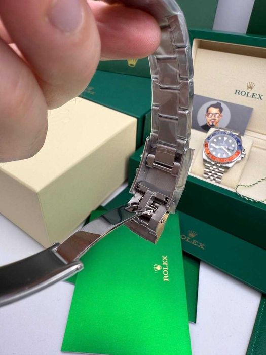 rolex gmt bruce wayne