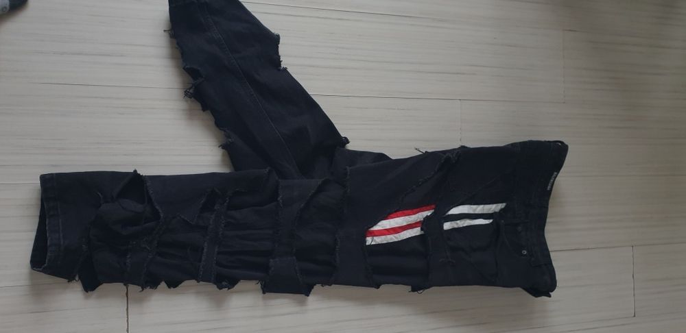 Balenciaga Loose Fit Slashed Trousers Japan  S НОВО! ОРИГИНАЛ! Дамски