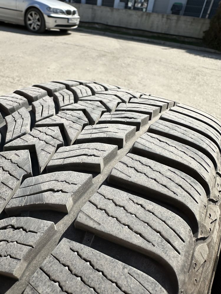 Зимни гуми DEBICA 225/50 R17 FRIGO HP2 XL