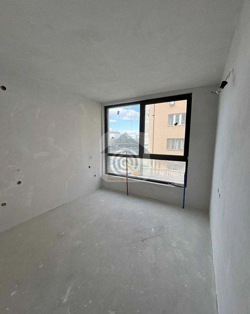 Продава се Тристаен апартамент в София, Манастирски ливади - 96 кв.м за 1349 €/кв.м - Снимка #3