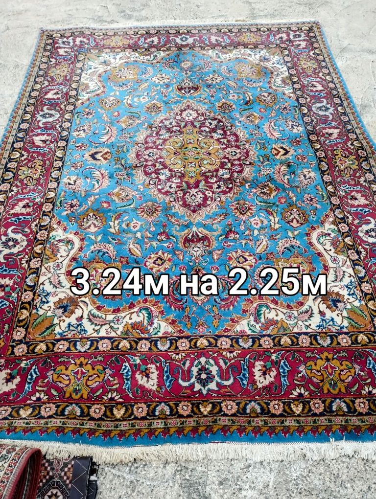 Ръчно тъкани вълнени Антични килими и пътеки.Цени по договорка.