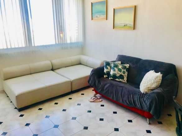 Дава се под наем Двустаен апартамент в Бургас, Братя Миладинови - 55 кв.м за 200 € - Снимка #1