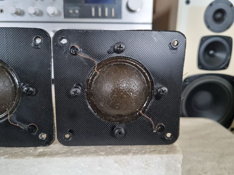 Set Difuzoare Medii Braun. 13 ohms, 40 watts, 11x12 cm. Impecabile.