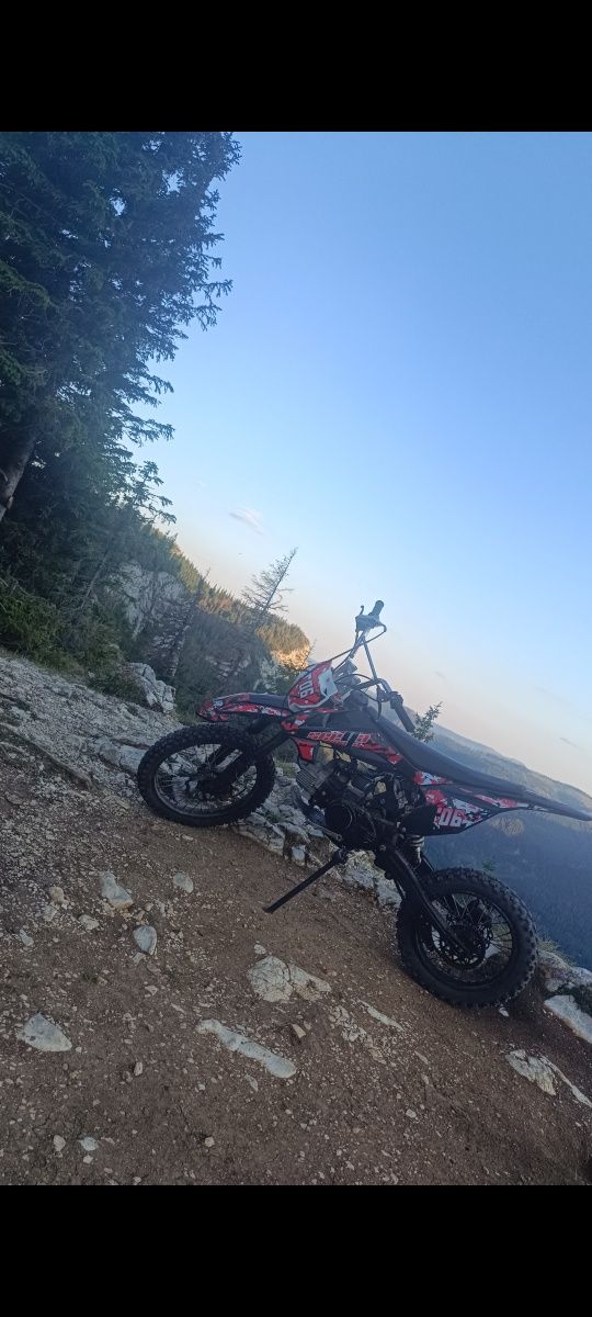 MOTO CROSS DE VÂNZARE, Detalii in descriere s au la telefonnnnnnnnnnnn
