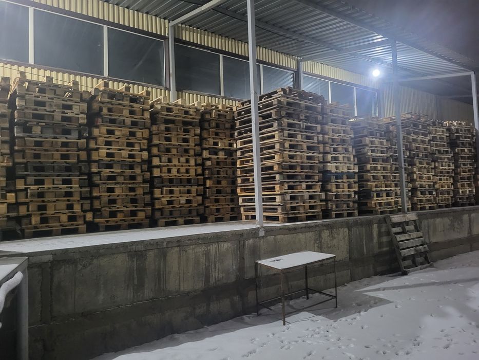 Продам поддоны стандартные