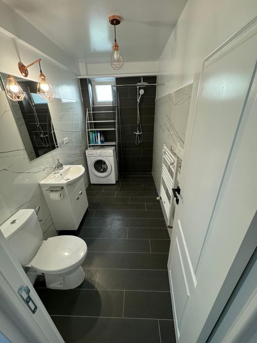 Inchiriez apartament, centru, zona Piata Mare, cladire noua