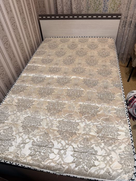 Кровать полуторка