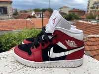 Nike Air Jordan Retro 1 Wmns 40.5