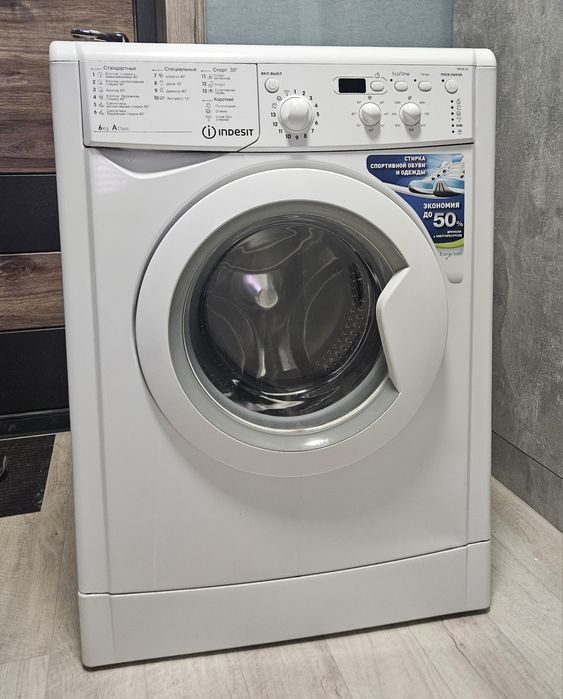 Стиральная машина Indesit IWSD 6105 B (CIS).L