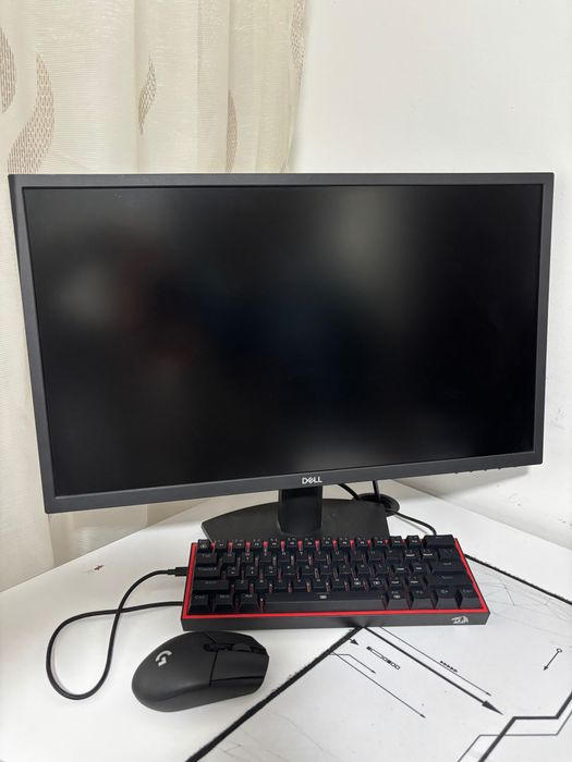 Vând PC PRO Gaming +monitor și accesorii