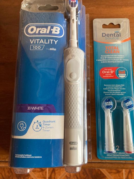 Нова ел. четка Oral B с допълнителни два накрайника