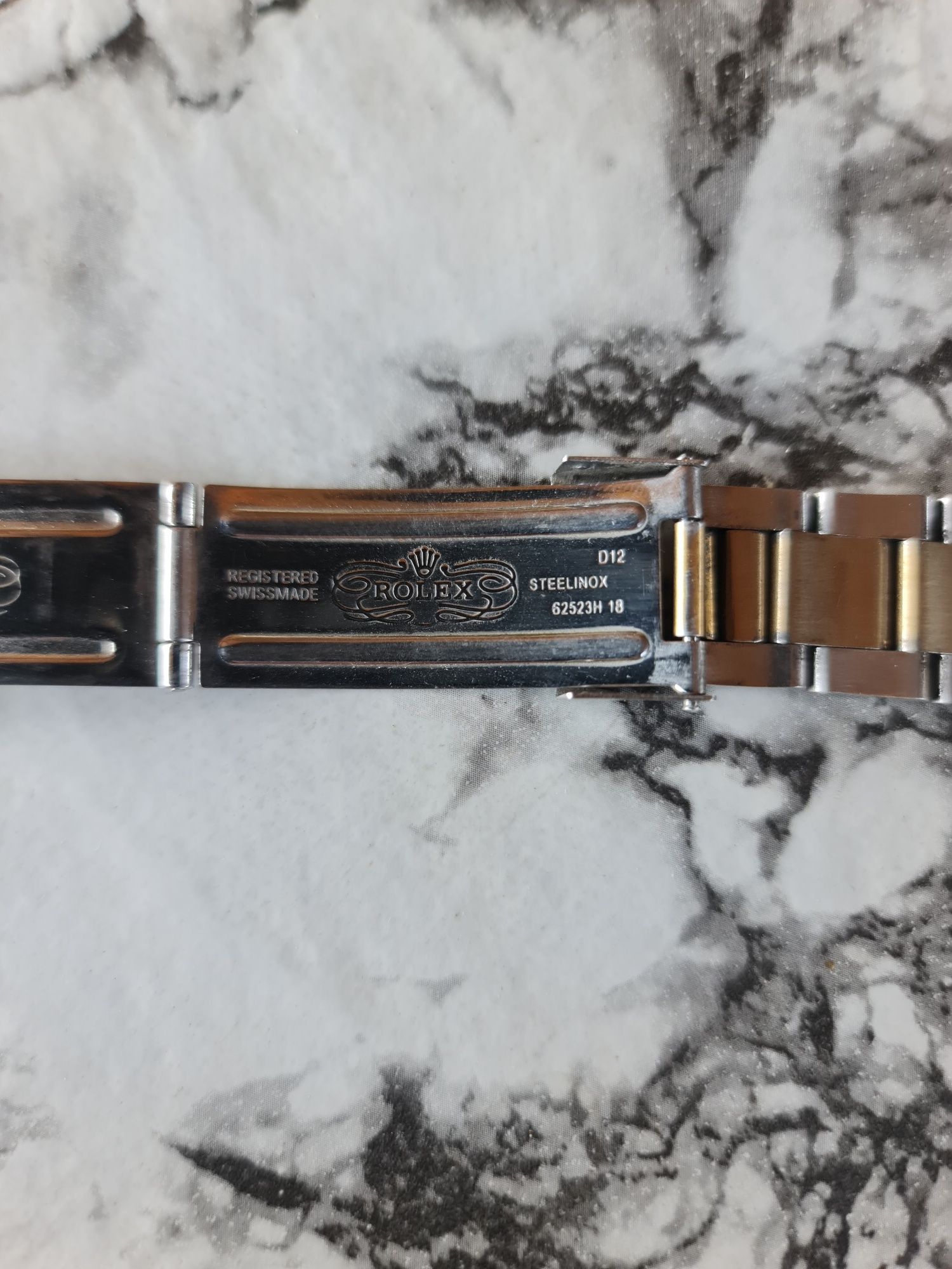 Продавам ръчен часовник ROLEX