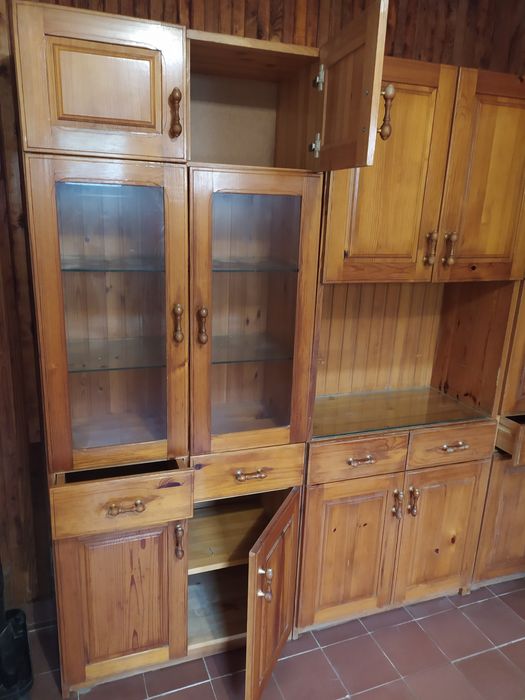 Секция масивно дърво