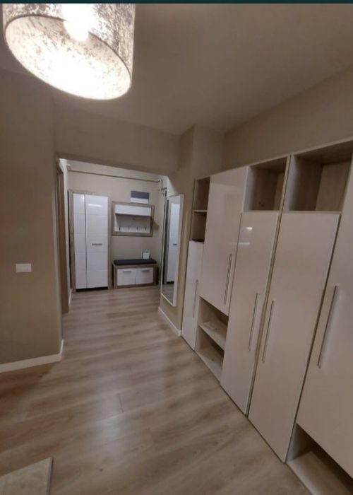 Regim hotelier Conest Grand Residence 1 cam cu loc Parcare