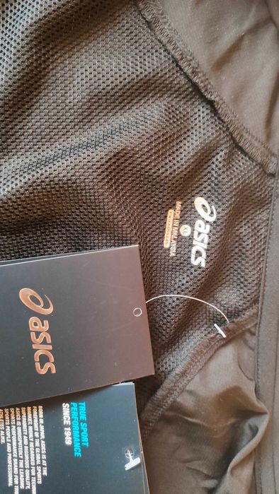 Нова дамска горница asics motionprotect размер XL