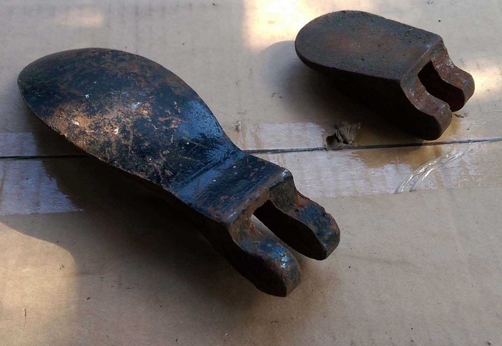 Лапа сапожная, сделано в СССР.