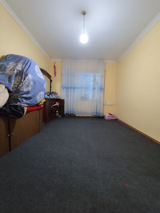 Продаётся 2 х комнатная квартира в 5/2 в кирпичном доме