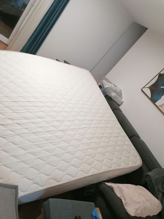 Vând saltea ortopedica cu memory