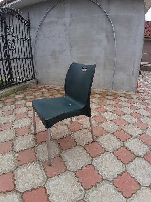 Vând scaune pt evenimente