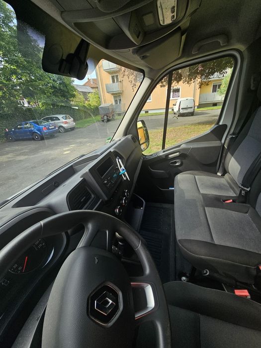 Renault Master 2.3 dCi 136CP – Anul 2021 –L2H2 - 120.000 km