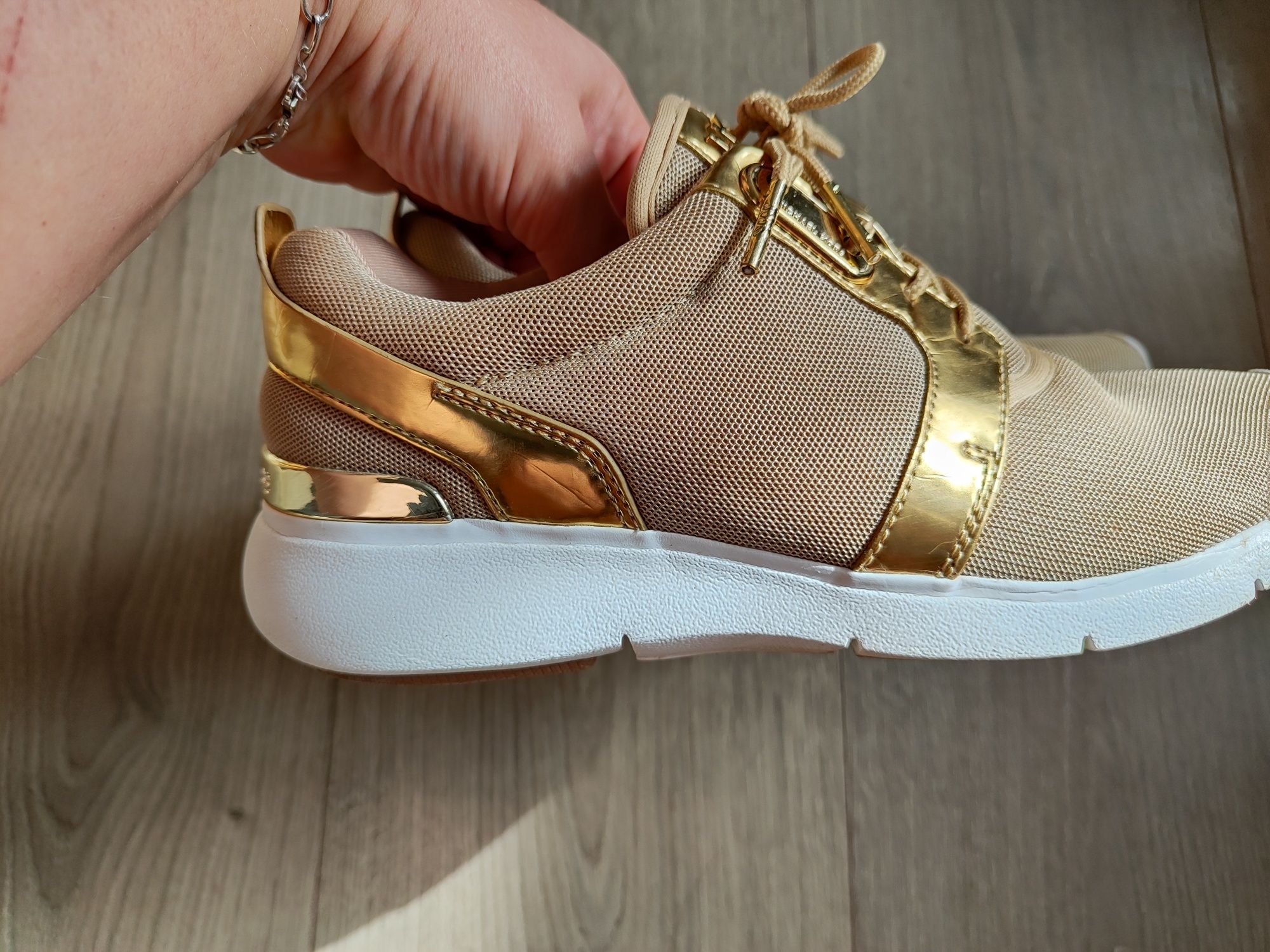 Детски/дамски обувки Zara, Skechers, H&M