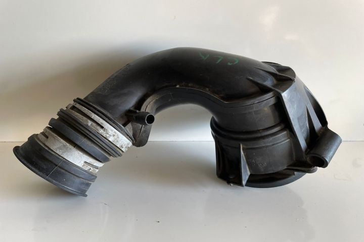 Tubulatura Cot Admisie  Debitmetru Aer 1.8 compresor A2710900629 Merc