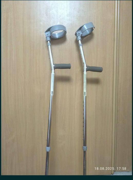 Продам костыли б/у