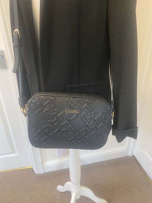 Liu Jo Women's Black Logo-Plaque Cross-Body Bag