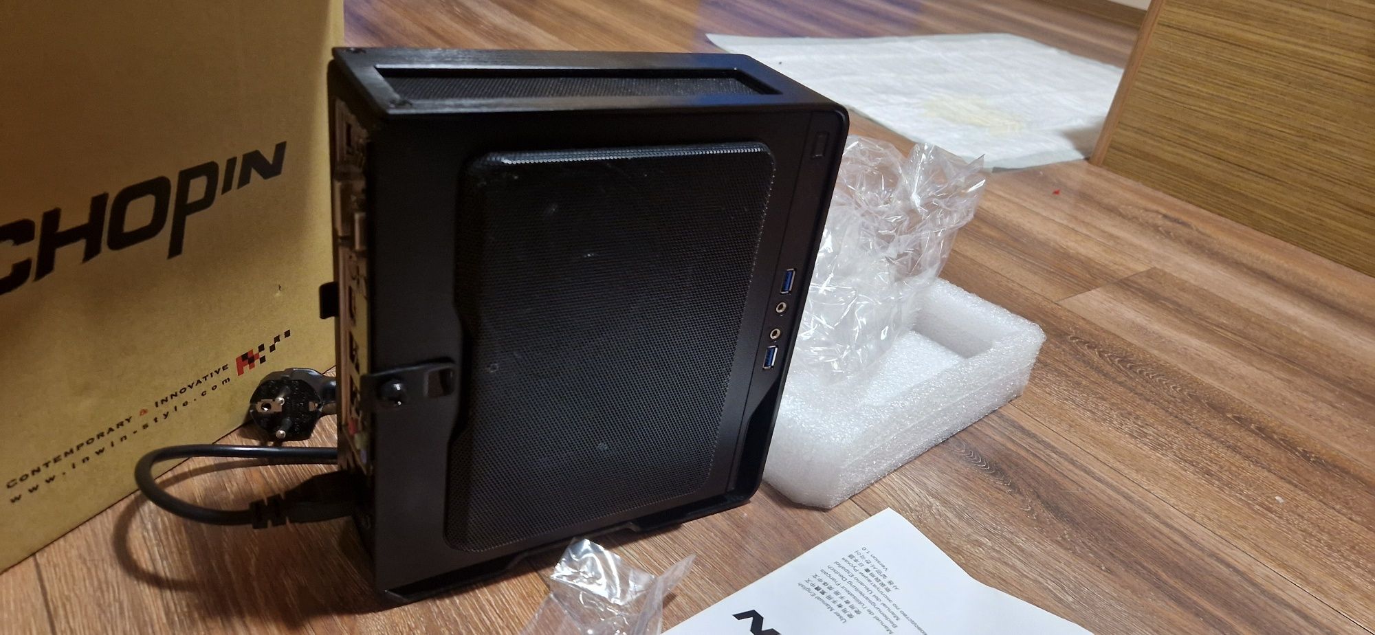Компактен и безшумен PC – InWin Chopin, I