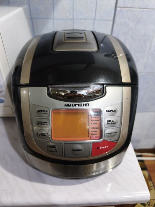 Мультиварка Redmond RMC-M4502