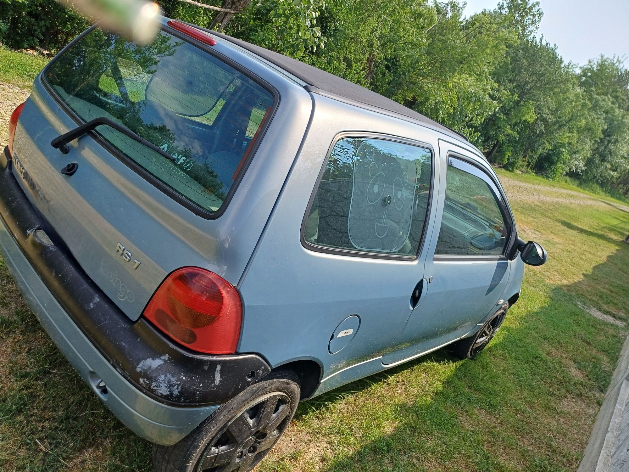 Vând Renault twingo 1!!