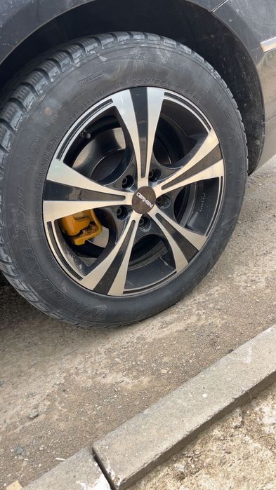 Vând jante r16 Carmani