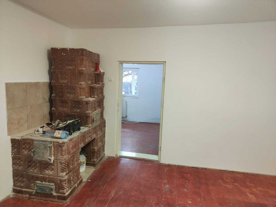 Casa de vanzare în Podu Iloaiei jud. Iasi 300 de mp 115 construibili