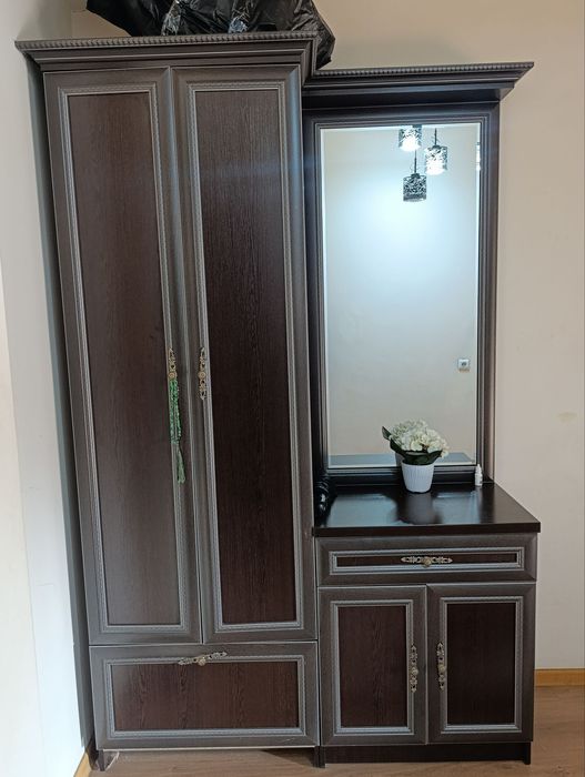 Б/у мебел для прихожки