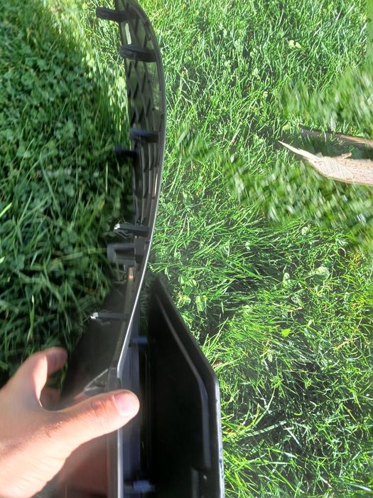 Buzunar central in stare foarte bună