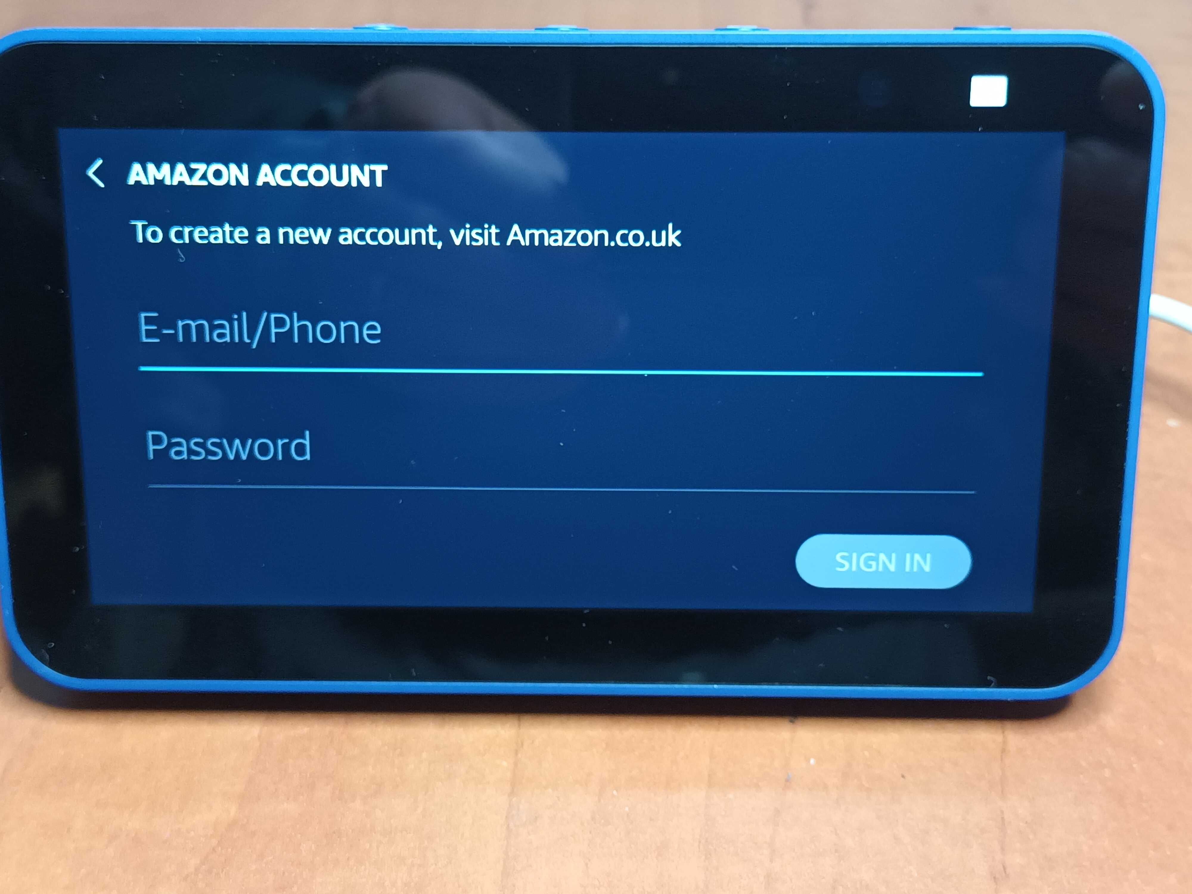Boxa inteligenta Amazon Echo Show 5 (2nd Gen), 5.5" Touch Screen