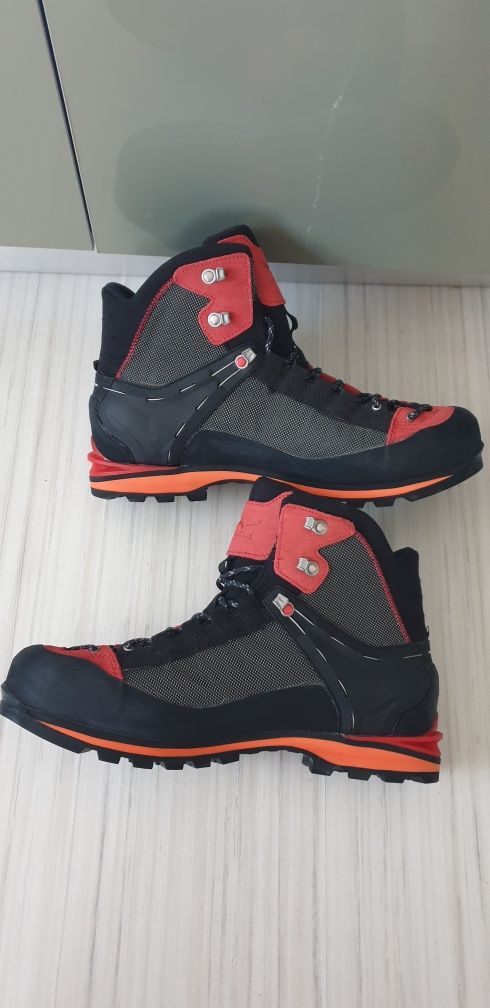 Salewa Crow Gore - Tex Vibram 46/30см. НОВО! ОРИГИНАЛ! Мъжки обувки!