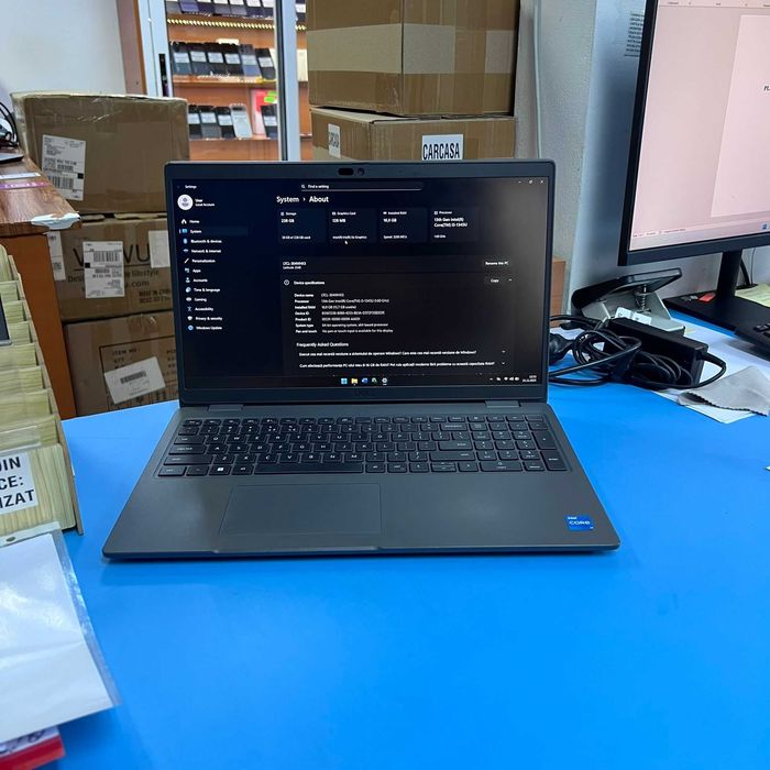 Laptop DELL Latitude 3540 256GB, Garantie 12 luni | Lensun