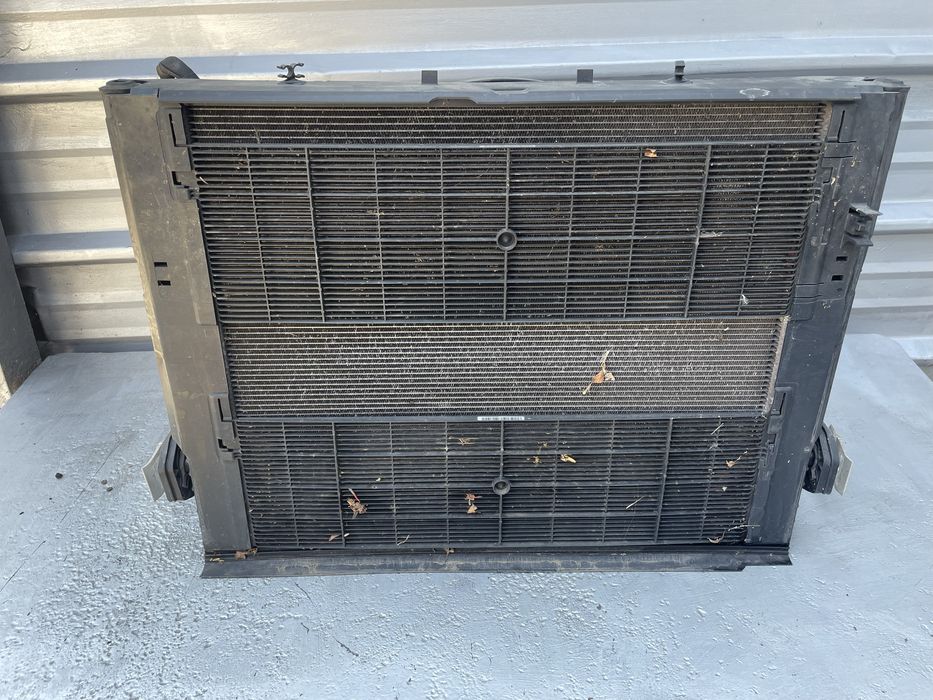 Радиатори/ перка БМВ Ф30/ Ф31 и др (radiator bmw f30)