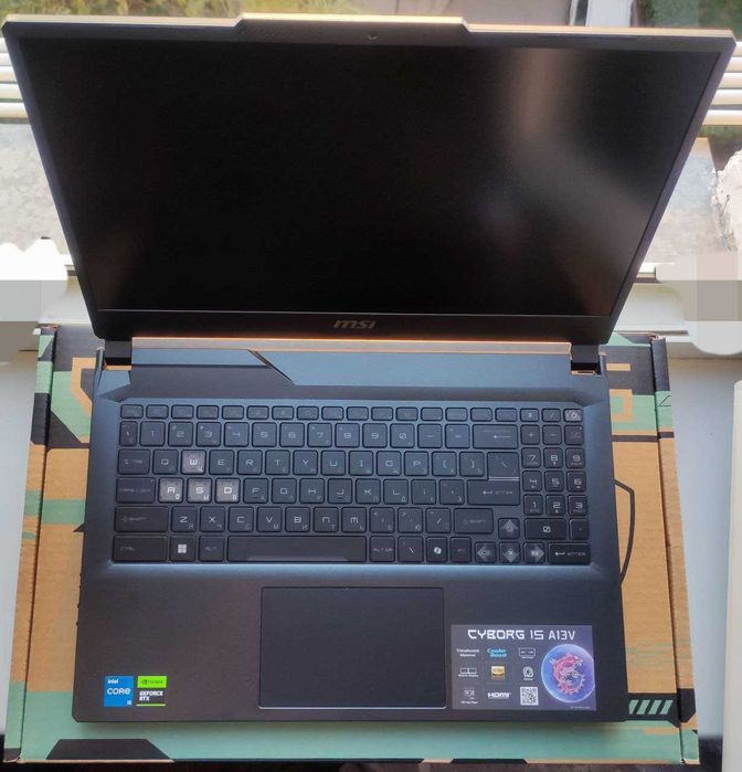 Новый MSI Cyborg 15 A13VE | i5-13420H | RTX 4050 | 16ГБ | Win11Home