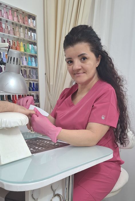 Pedichiură , manichiură bărbați