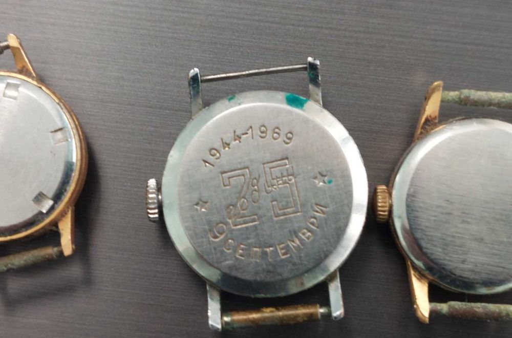 Лот часовници 20 броя