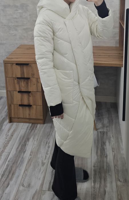 Продам новый зимний пуховик