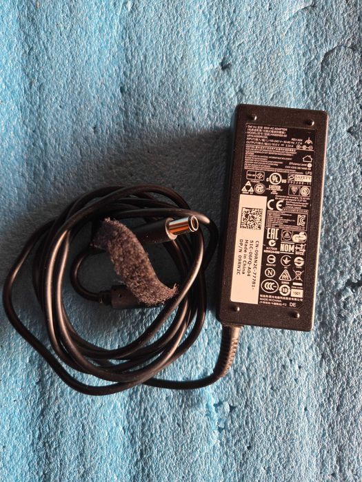 incarcator laptop DELL - 65 W - cu pin central