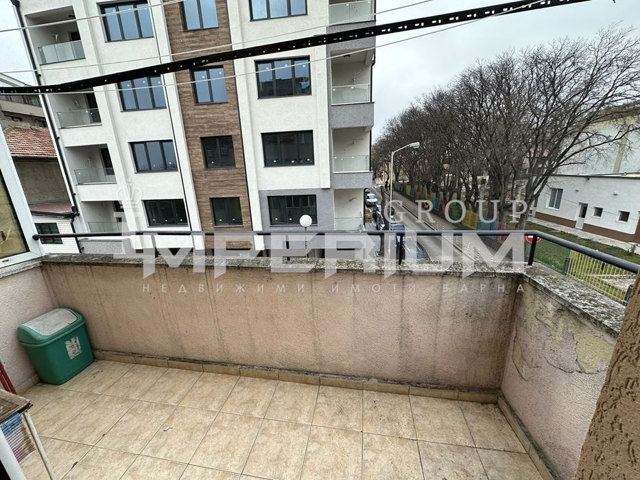 Дава се под наем Двустаен апартамент в Варна, Погреби - 75 кв.м за 408 € - Снимка #6